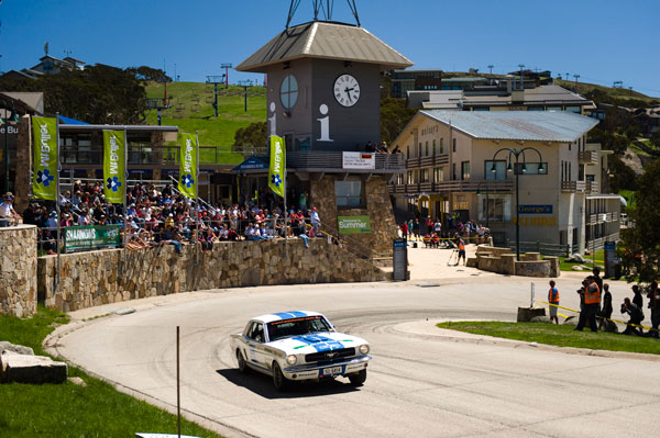 Racing to the finish line during Targa High Country_© Mt Buller/Andrew Railton