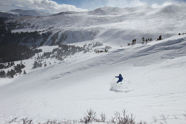 Saturday before Super bowl and Lee Sky is alone in the wind blow © Owain Price/SnowAction