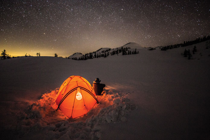 View of stars snow camping Myoko Grand Traverse