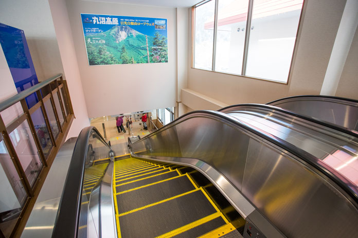 Escalators make it easy to get from car park to the slopes level at Marunuma Kogen