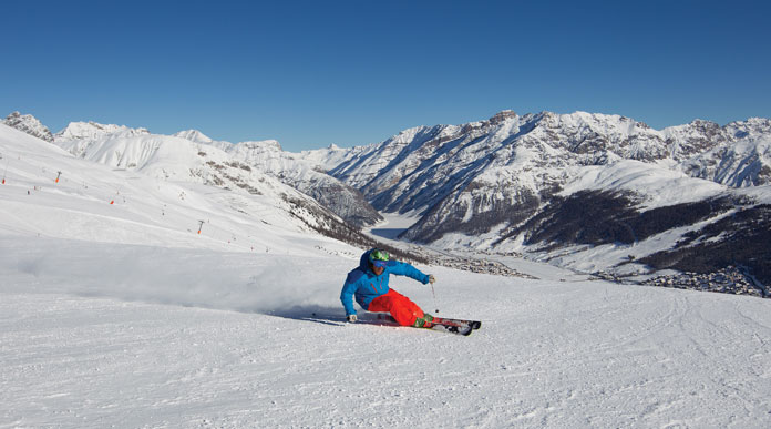 Skiing the sunny piste at Livigno