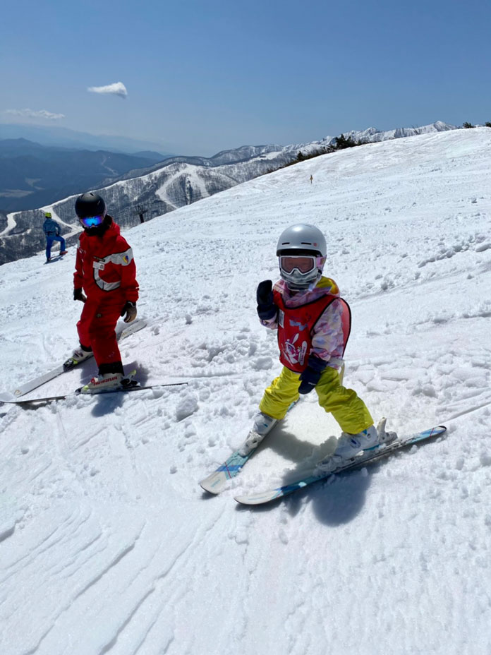 Fun with Hakuba Happo-one ski & Snowboard School