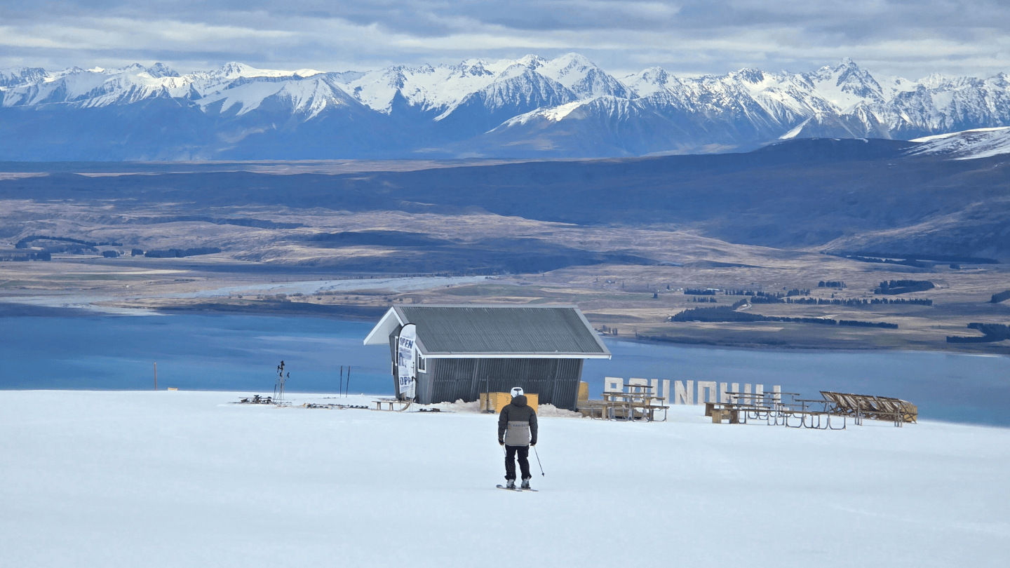 Skiing at Roundhill